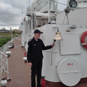 Слушатели Детской полицейской академии Дворца творчества совершили экскурсию на пограничный корабль